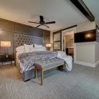 Town Square Retreat, hotel sa Blairsville