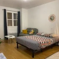 Studio chaleureux Centre Ville, хотел в Excideuil