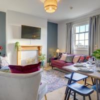 Regency Nest by Spa Town Property - Stylish 3 Bedroom Apartment on 2 Floors, Central Leamington Spa