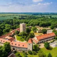 Hotel Burg Wanzleben, hotel din Wanzleben