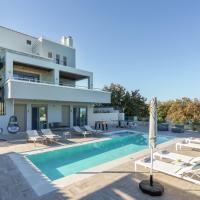 Free Breakfast at Oak Luxury villa with heated pool, Playground and Pool table