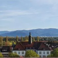 FeWo Lay, hotel v destinácii Bötzingen