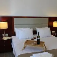 ZHEBOTA Hotel, hotell sihtkohas Zhebota