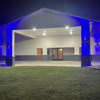 Hotel Casa by Arya, отель в городе Карролтон