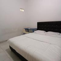 OYO 92176 Sandira Syariah, hotel cerca de Aeropuerto de Pinang Kampai - DUM, Dumai