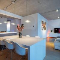 London 993 Loft 402, hotel in: Het Eilandje, Antwerpen