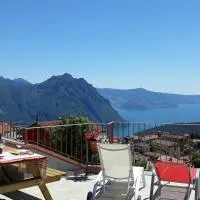 Home Iseo Lake, Hotel in Bossico