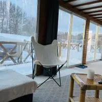 Le 77 - chalet nature proche S.Besse, Hotel in Égliseneuve-dʼEntraigues
