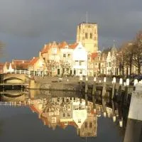 B&B Röderhaus Guesthouse Goedereede、Goedereedeのホテル