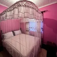 LiBa air B and B, hotelli kohteessa Oyugis