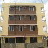 Golden Guest House- Miritini, hotel a Mombasa
