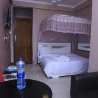 B10 Airport Lodge, hotel di Dar es Salaam