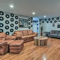 Nashville Vacation Rental 6 Mi to Downtown!