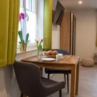 Apartment Alte Raiffeisenkasse Rothenburg ob der Tauber، فندق في روتنبورغ أب دير تاوبر