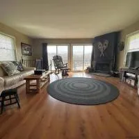 Close to skiing and hiking, walk to main street, hotell i Tannersville