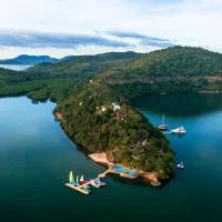 Marina del Sol Resort & Yacht Club, hotel din Busuanga