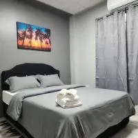 2BR Apartment in St Helena 6 Minutes from Airport Ideal for Short and Long Stays, khách sạn ở Piarco