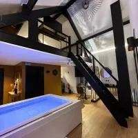Intimate - Private Wellness，Héron的飯店