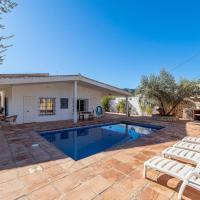 Stunning Home In Malaga With Wifi, Swimming Pool And 3 Bedrooms