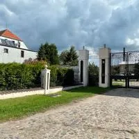 Agroturystyka pod Wieżą, hotel en Chojna