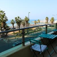 Panoramic Sea View Steps to Gordon Beach, hotel en Tel Aviv