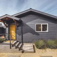 Fish Board Studio includes King Bed with Kitchenette and Futon, hotel Stinson Beachben