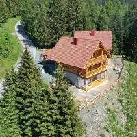 Reimers Chalets Hochrindl 2A, hotel in Hochrindl