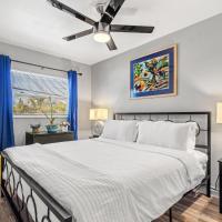 Sunset Beach Suites, hotel em Madeira Beach , St Pete Beach