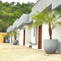 Pousada Família Bueno, hotel v destinaci Monte Alegre do Sul