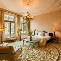 Viesnīca Grand Boutique Hotel-Restaurant Huis Vermeer pilsētā Deventera