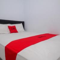 RedDoorz at Lapangan Bandara Sam Ratulangi Manado, hotel near Sam Ratulangi Airport - MDC, Manado