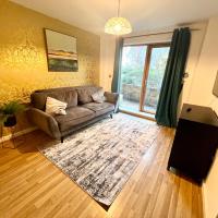 2 Bedroom Apartment near Olympic Park with Free Parking