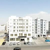 Sama Muscat Hotel, מלון בAl Khawḑ