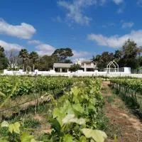DuVon Farmhouse, Hotel in Robertson