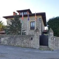 Posada San Tirso, hotel em Toñanes