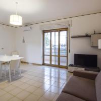 Awesome Apartment In Marina Di Strongoli With Wifi And 2 Bedrooms