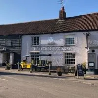 The Lethbridge Arms, отель в городе Тонтон
