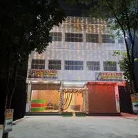 라지르에 위치한 호텔 HOTEL AV Priya Rajgir