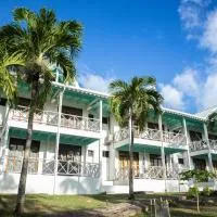 South West Bay Cabañas: Providencia'da bir otel