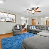 Poconos Peaceful Retreat - Families & Large Groups, hotel u gradu Tobyhanna