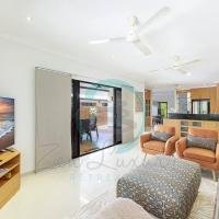 Zenhouse (Bayview) 4BR Luxury Family Home Pool/BBQ، فندق في Bayview، Stuart Park