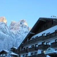 Hotel Nigritella, hotell sihtkohas Selva di Cadore