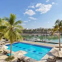 Juweira Boutique Hotel Adult only: Selale şehrinde bir otel