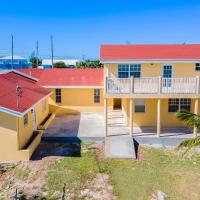Bright and Roomie Bottle Creek Apartments, hotel in zona Aeroporto di South Caicos - XSC, Whitby
