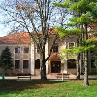 Kaštel Hotel, hótel í Bačka Topola