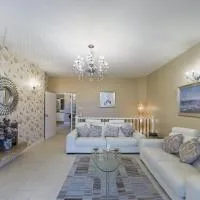 The Beach House, Luxury Apartments, hotel u gradu Blekpul
