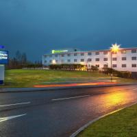 Holiday Inn Express Manchester Airport, an IHG Hotel, hotel in Hale