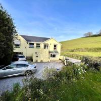 Charming Countryside Cottage Ground Floor Apartment in Combeinteignhead Devon