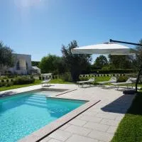 Villa piscina, pallavolo, calcetto, ping pong m660