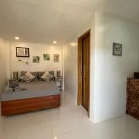 Hutch Lodging House، فندق في إل نيدو